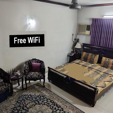 Hotel The Den Islamabad Zewnętrze zdjęcie